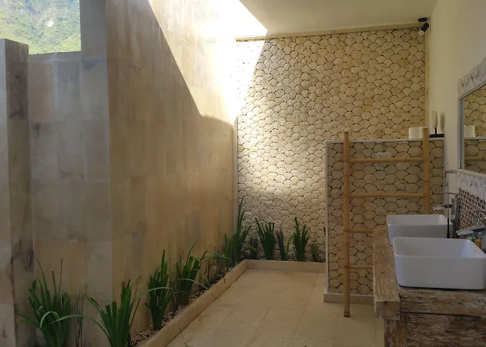 Nalini 4* Amed (Bali)